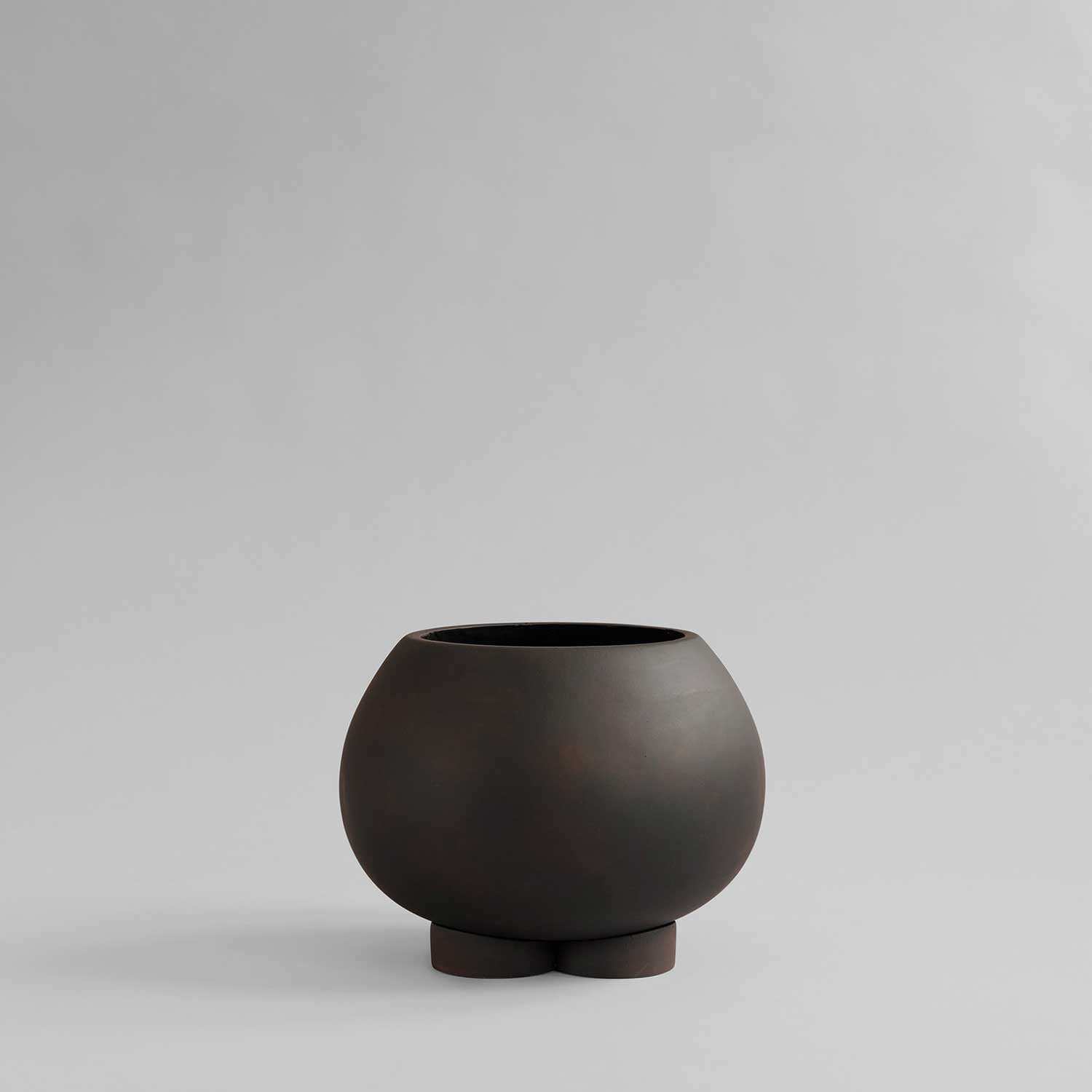 URCHIN - Grand pot de fleur design d'extérieur en béton fibré