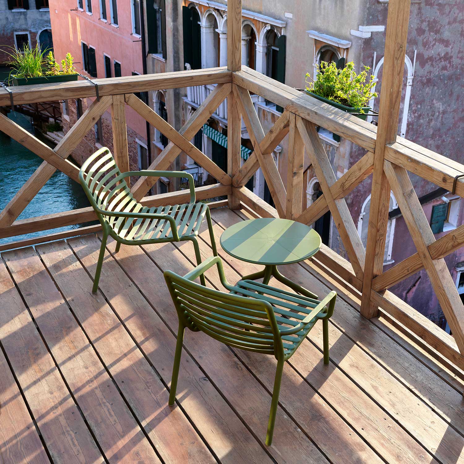 DOGA Relax - Fauteuil d'extérieur design empilable