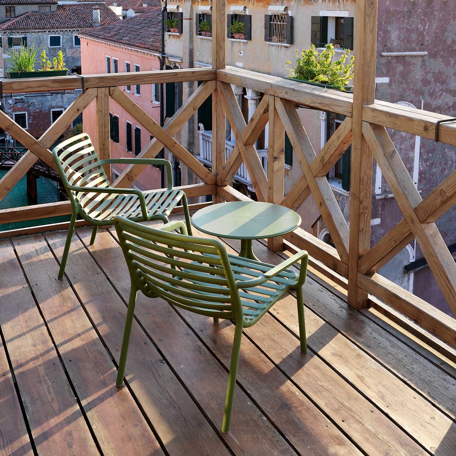 DOGA Relax - Fauteuil d'extérieur design empilable