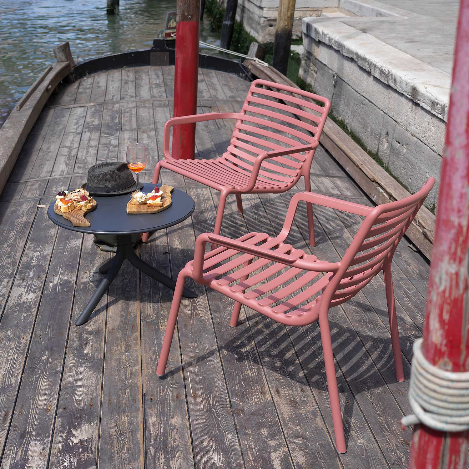 DOGA Relax - Fauteuil d'extérieur design empilable