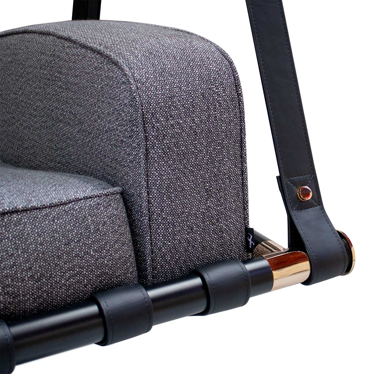 FABLE Hanging Sofa 3 - Grand canapé suspendu luxueux personnalisable