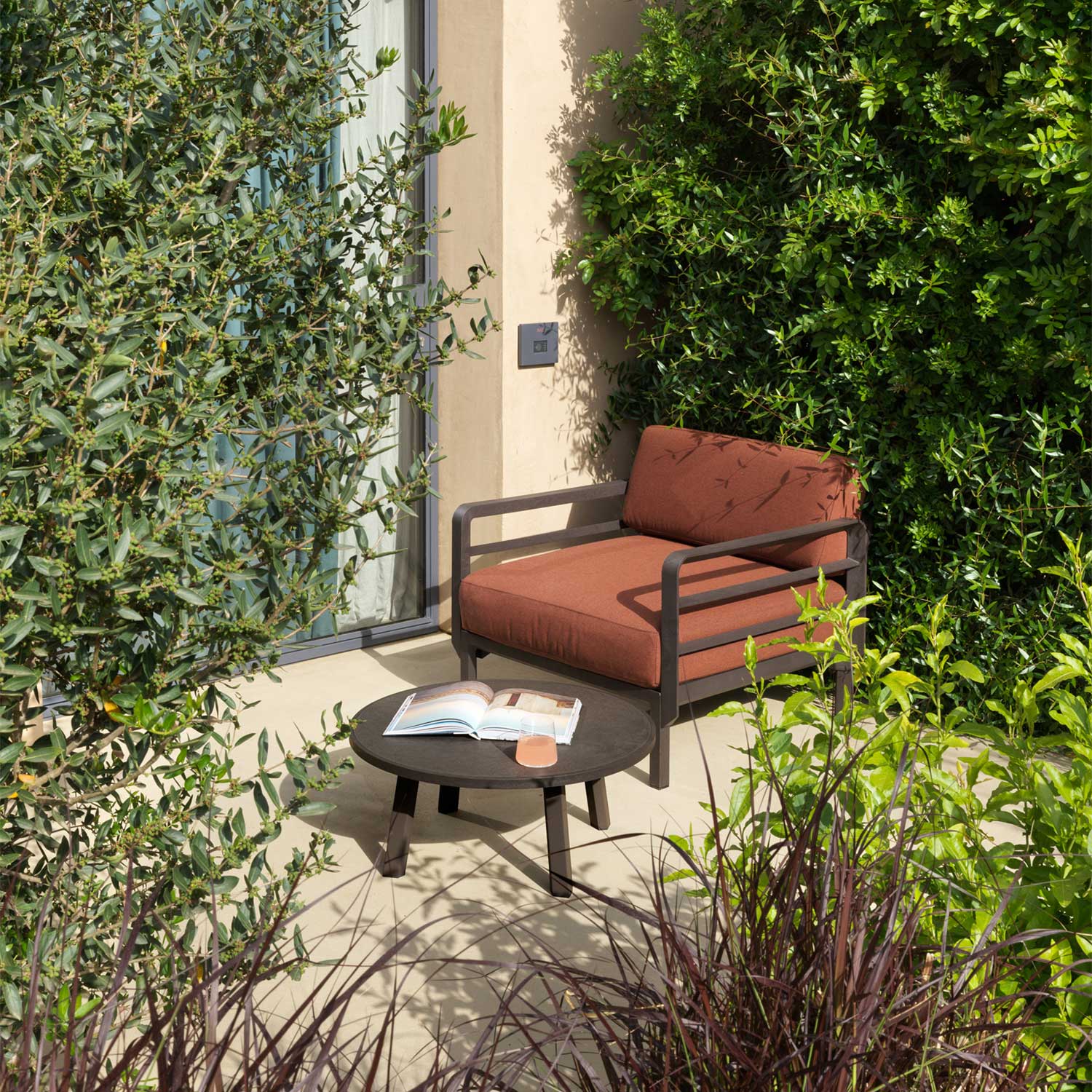 MAXIMO MINI - Petite table ronde d'extérieur design moderne