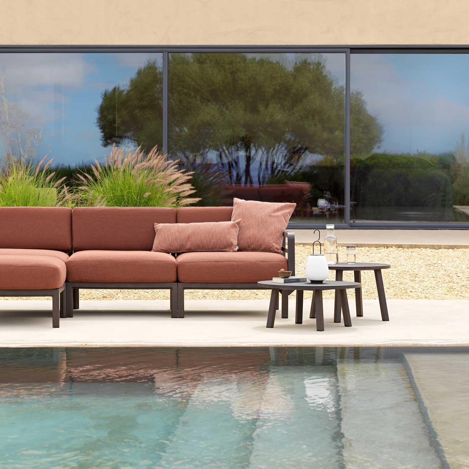 MAXIMO MINI - Petite table ronde d'extérieur design moderne