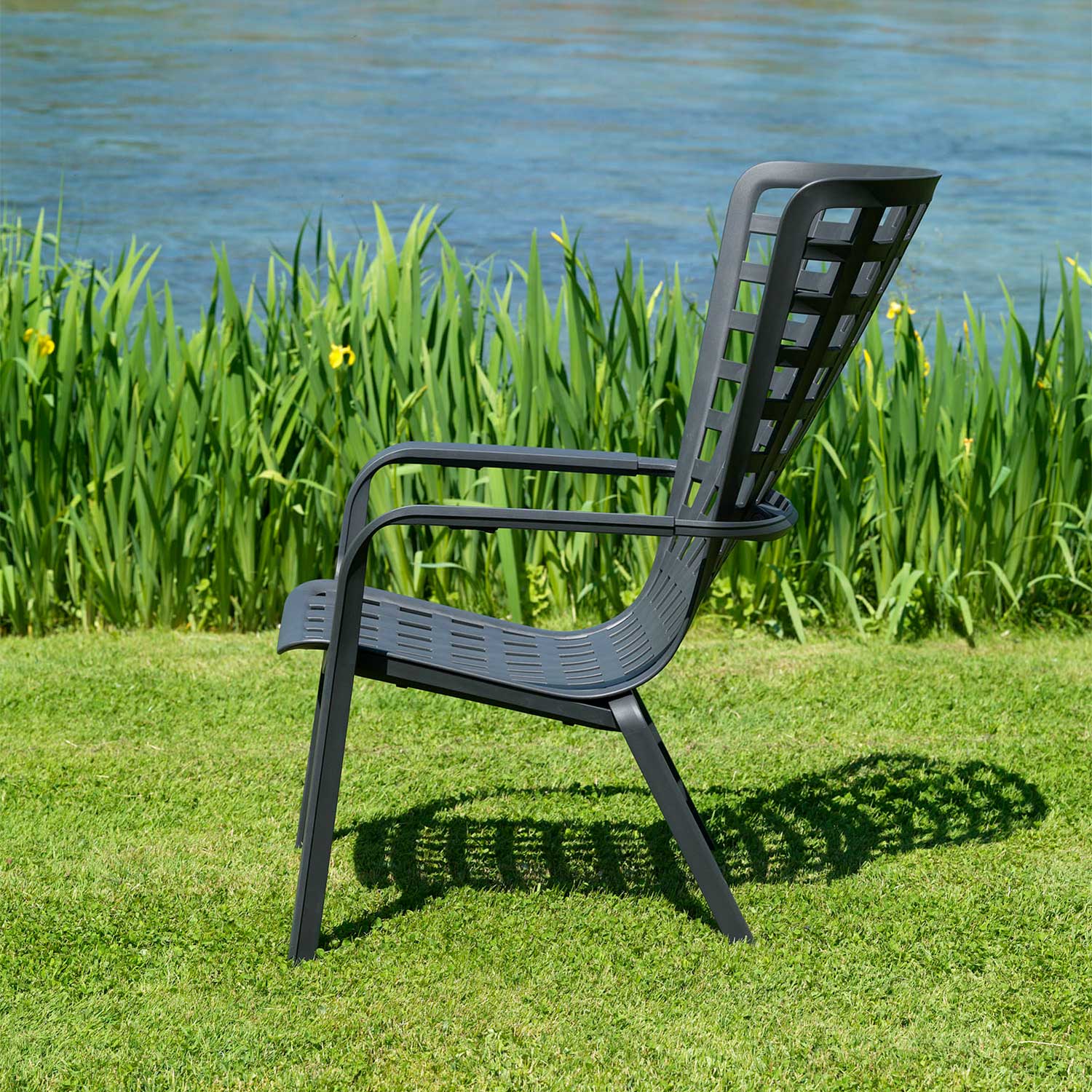 FOLIO - Fauteuil d'extérieur design étanche et résistant