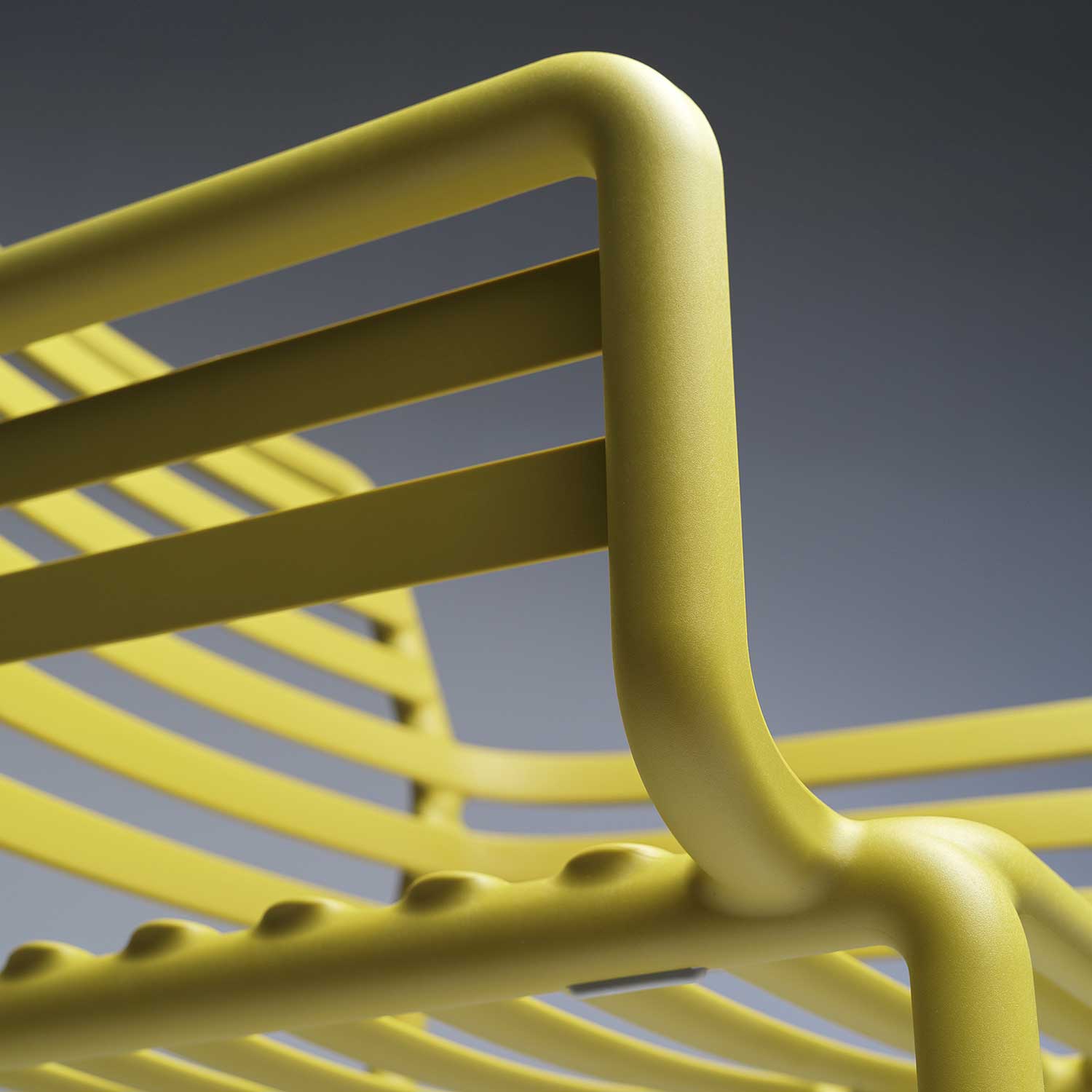 DOGA Armchair - Chaise d'extérieur design empilable avec accoudoirs