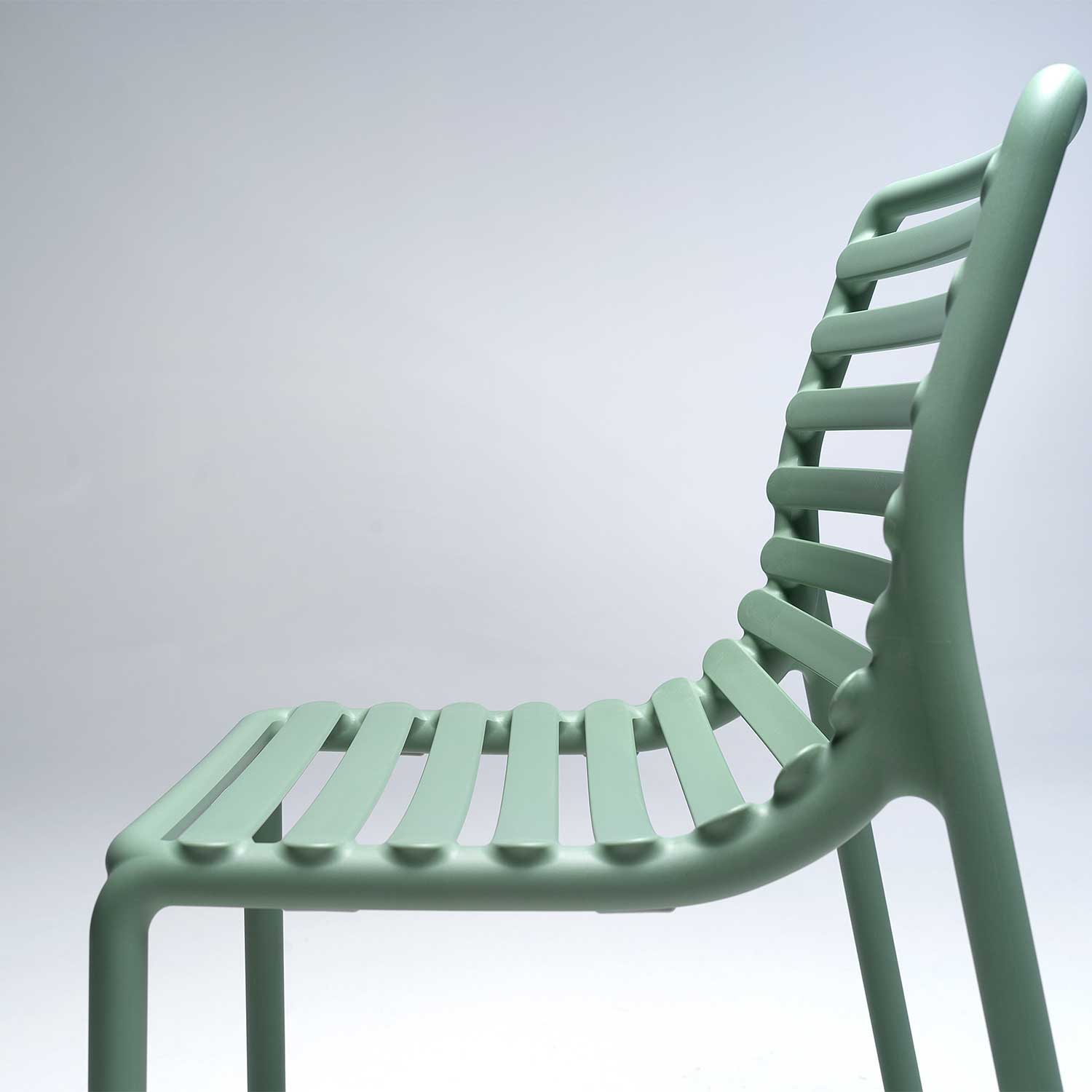 DOGA Bistrot - Chaise d'extérieur design empilable