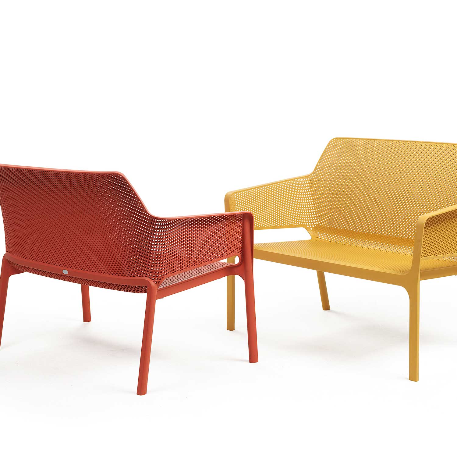 NET Bench - Waterproof and durable designer outdoor bench