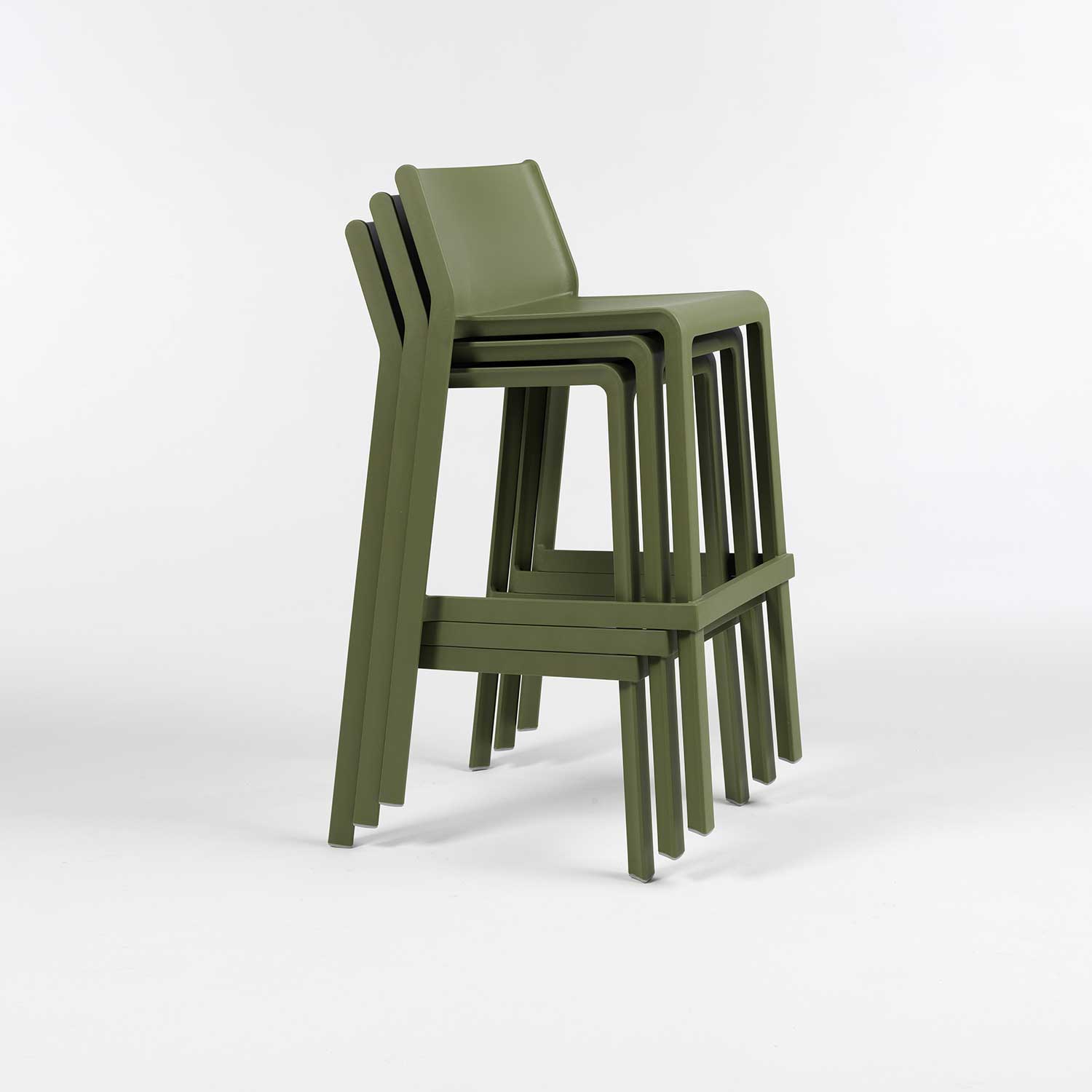 TRILL Stool - Stackable designer outdoor stool