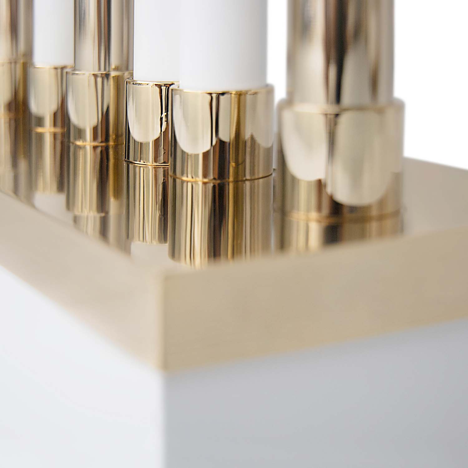 HOUDINI Screen - Customizable designer outdoor divider