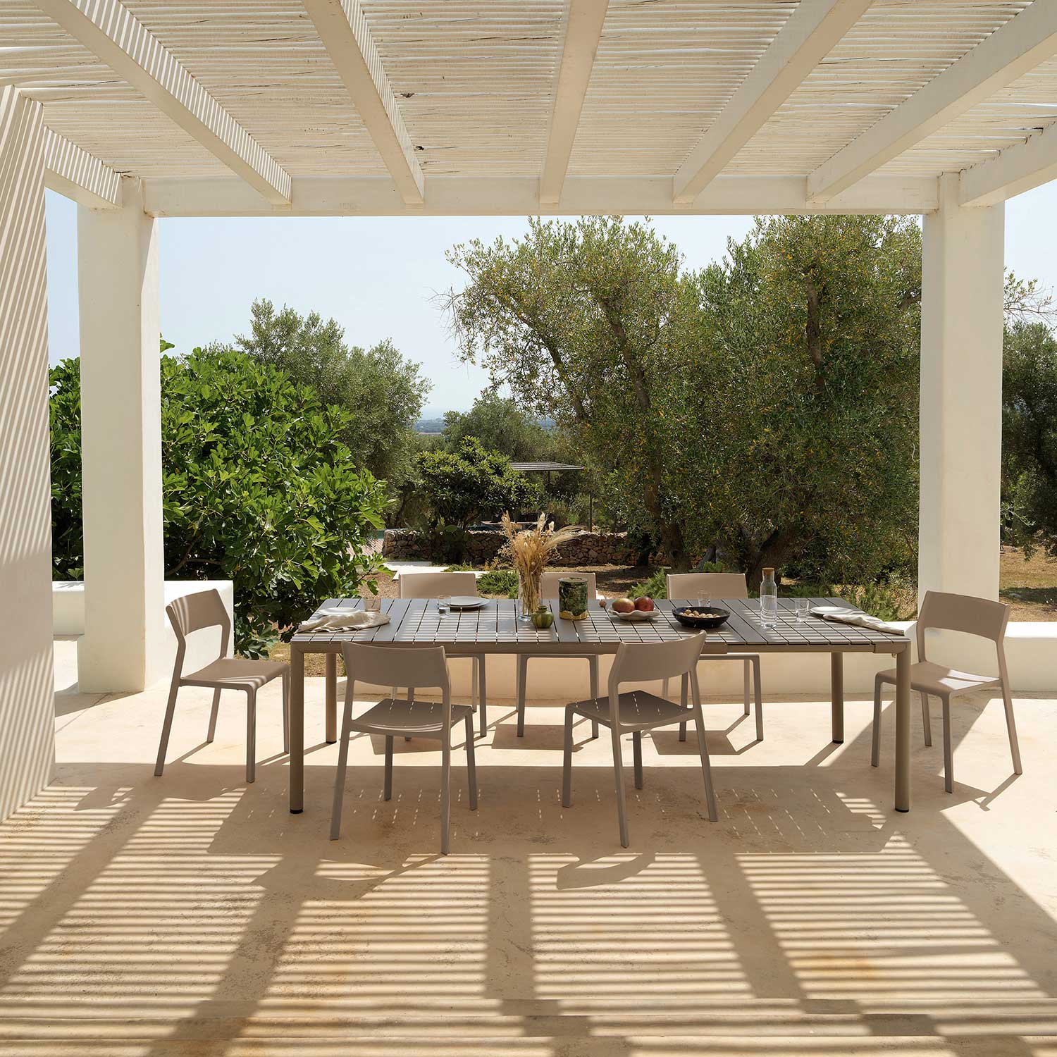 TRILL Bistrot - Chaise d'extérieur design empilable