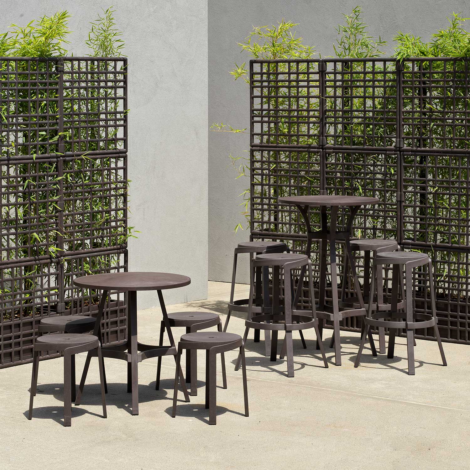 STACK Maxi - Tabouret d'extérieur design empilable sans dossier