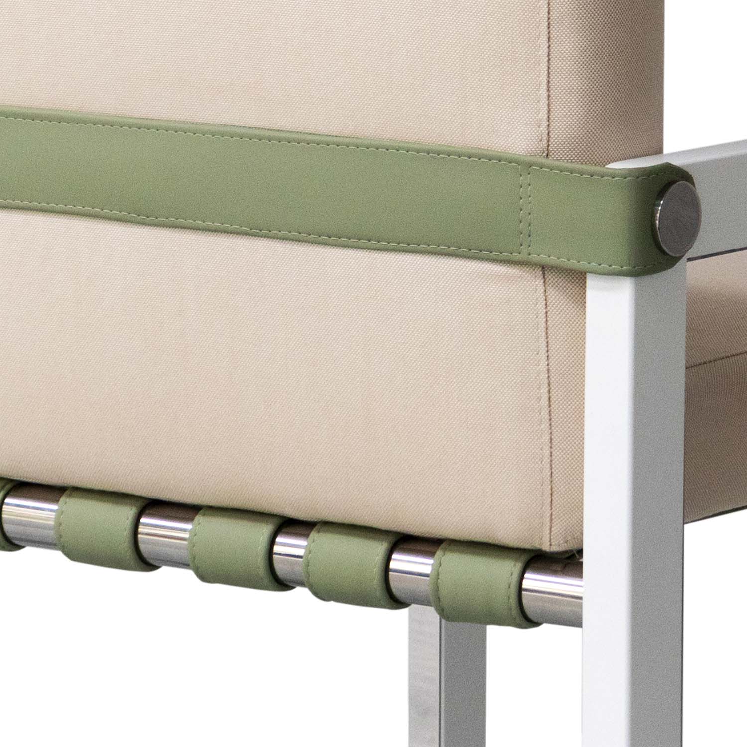 SACCU Chair - High-end customizable outdoor chair