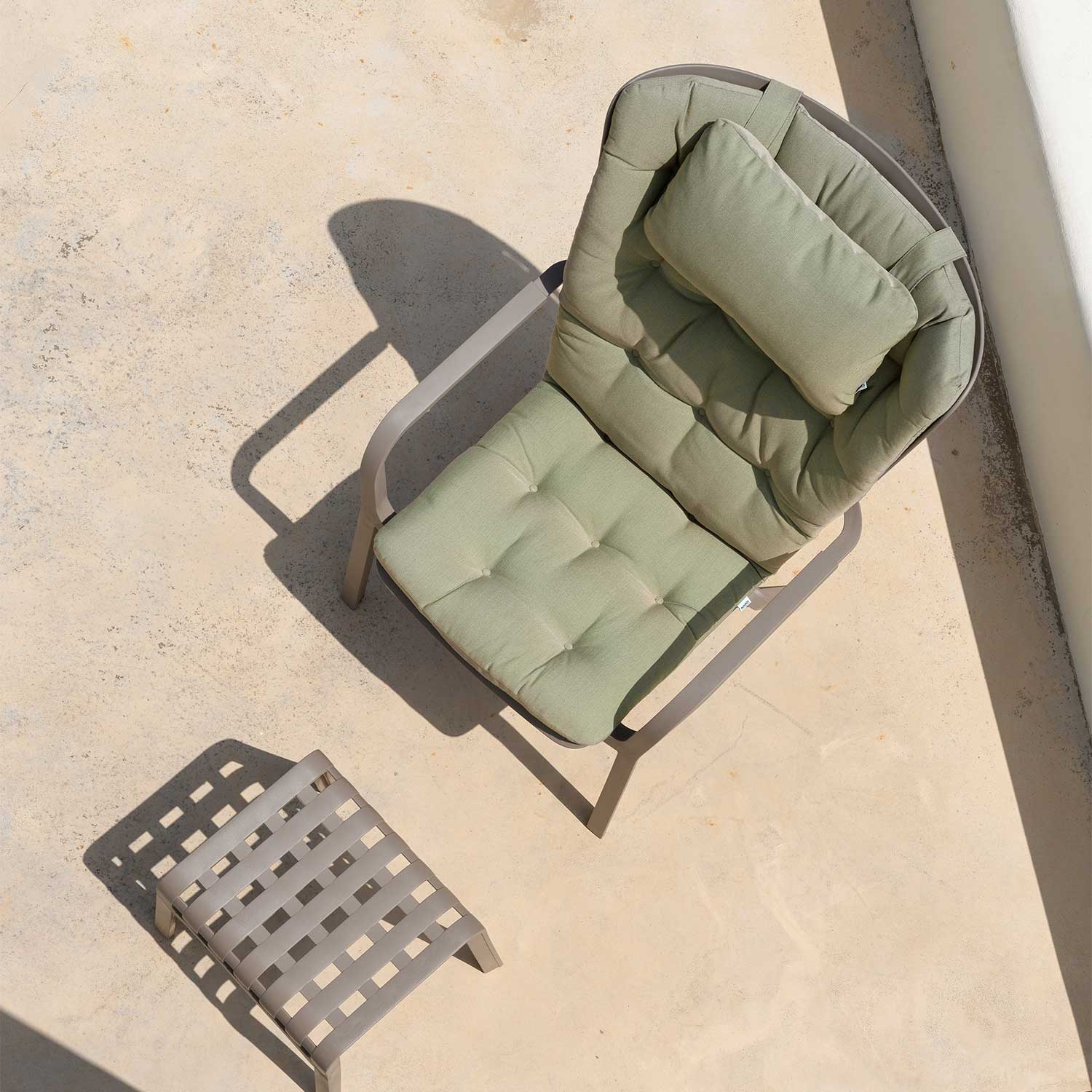 FOLIO - Fauteuil d'extérieur design étanche et résistant