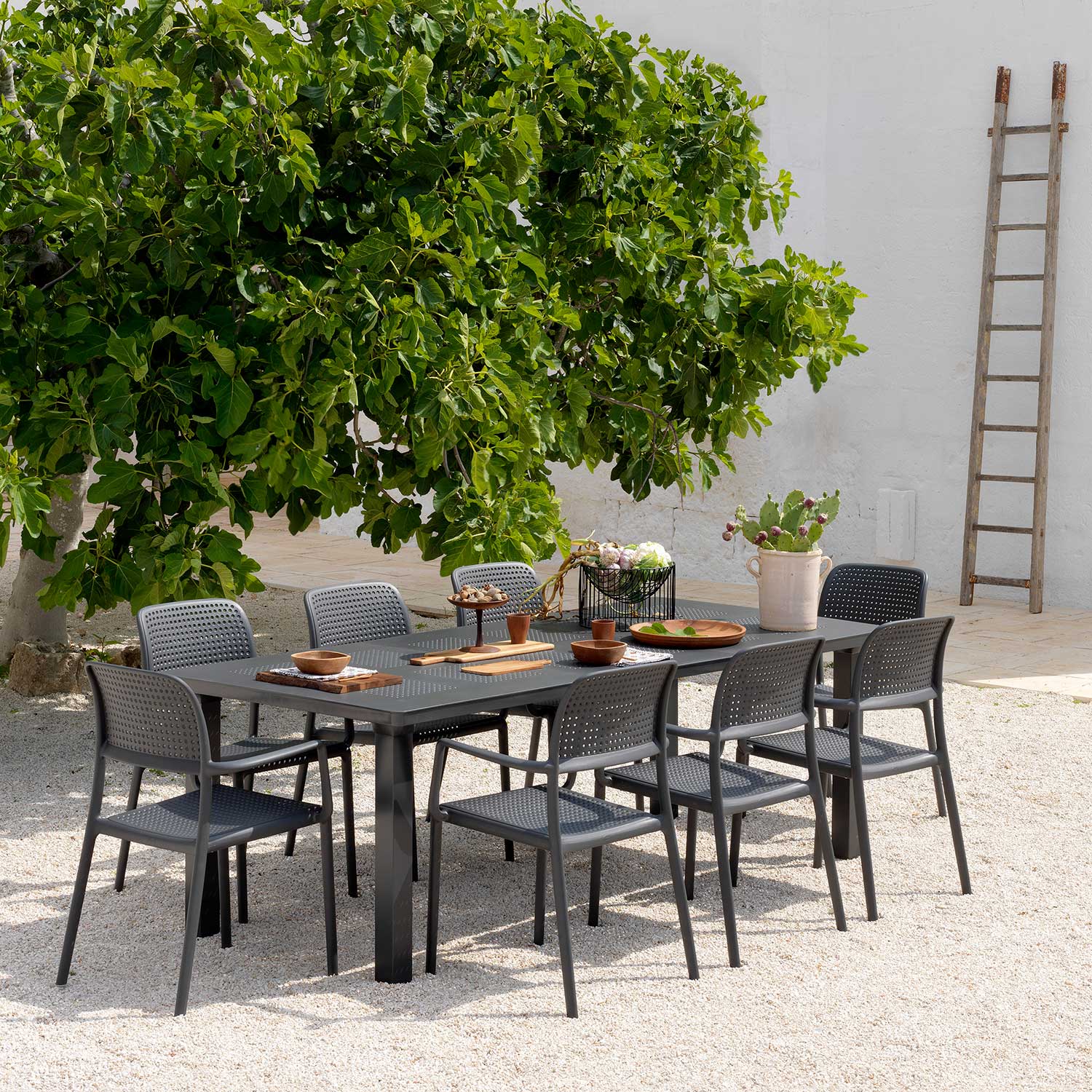 BORA - Chaise d'extérieur design avec accoudoirs