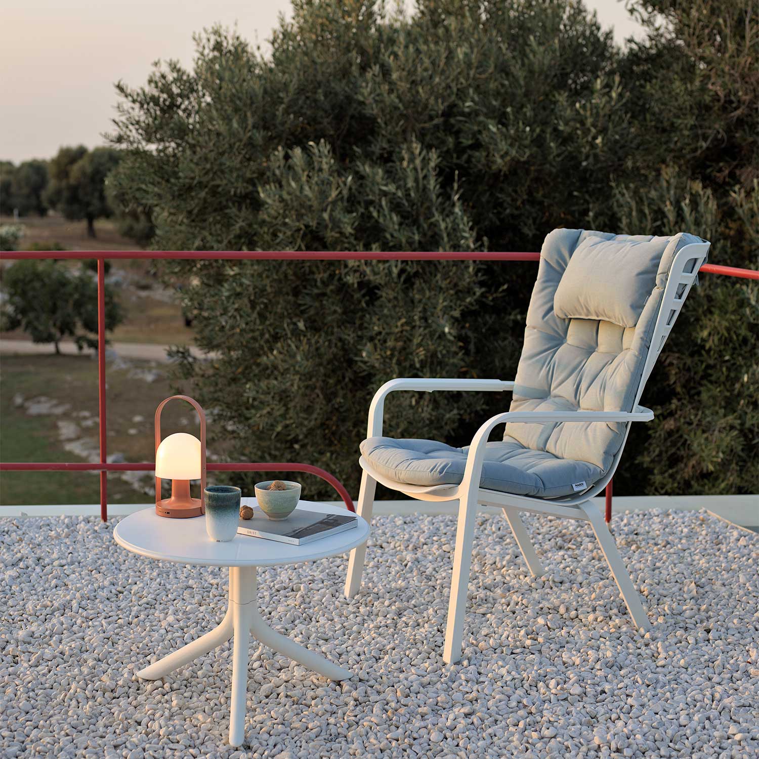 FOLIO - Fauteuil d'extérieur design étanche et résistant