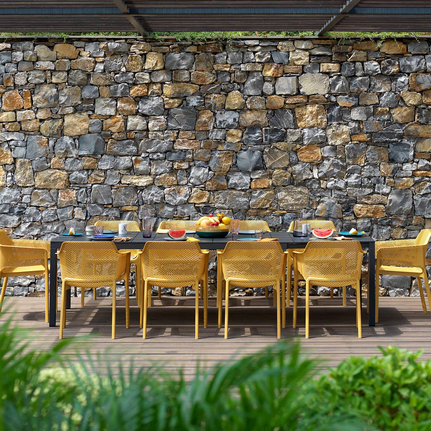 NET - Designer outdoor chair with armrests