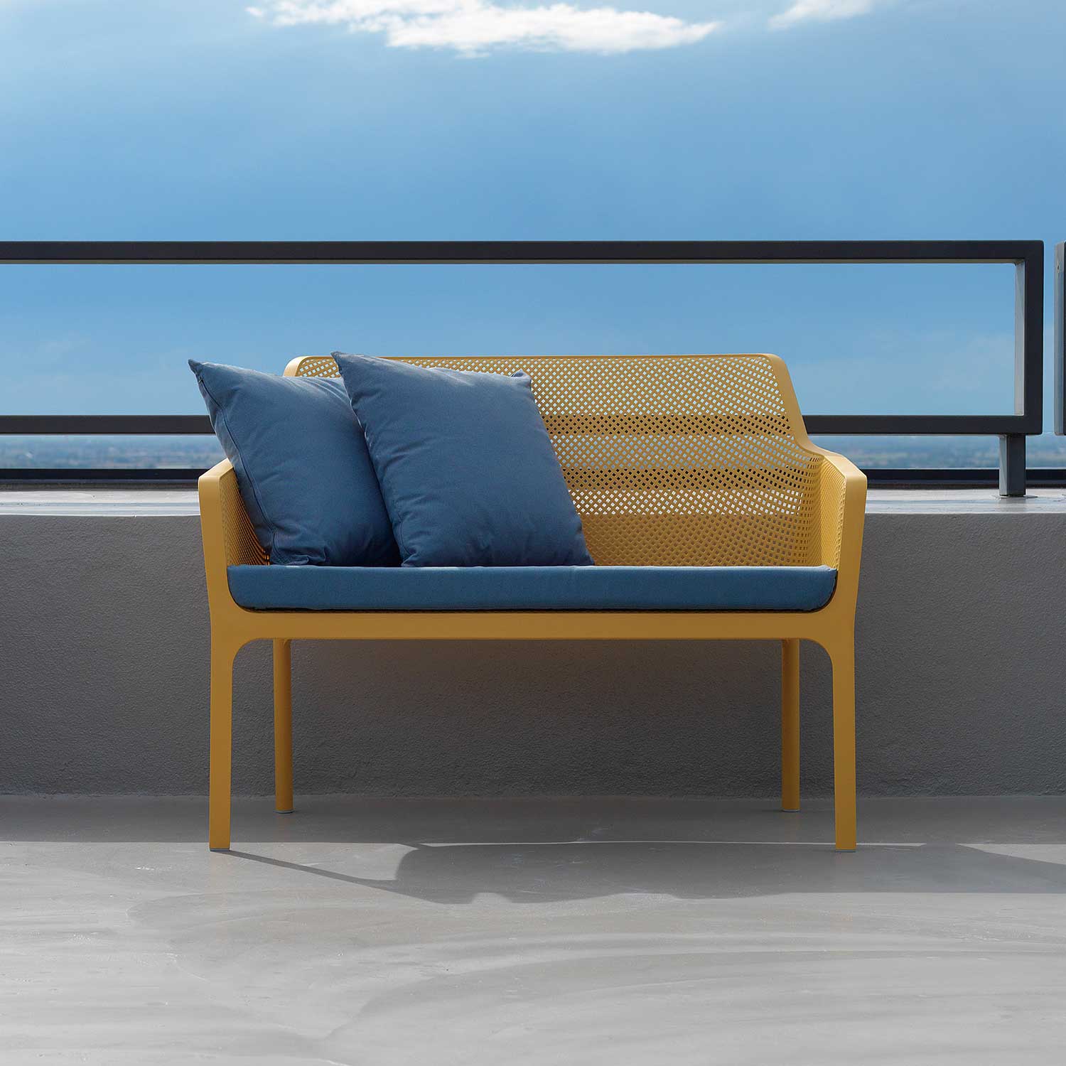 NET Bench - Waterproof and durable designer outdoor bench