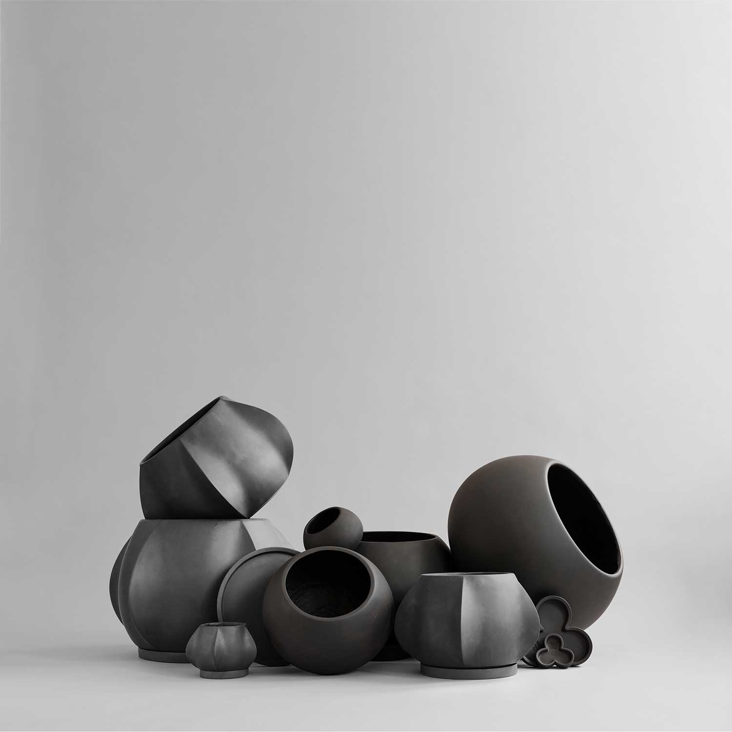 ARKET - Pot de fleur extérieur xxl design en béton fibré