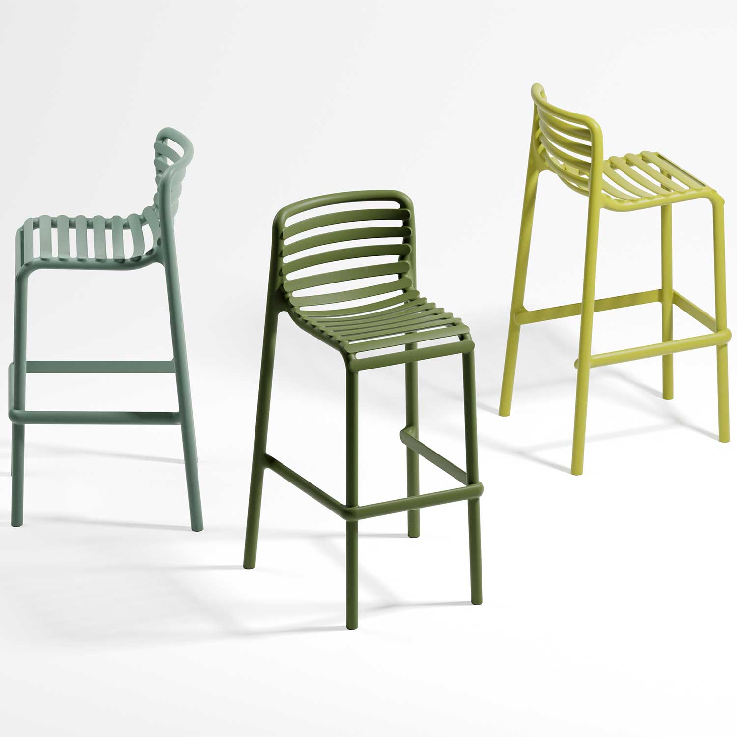 DOGA Stool - Stackable designer outdoor stool