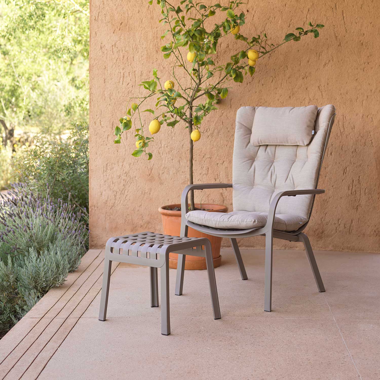 FOLIO - Fauteuil d'extérieur design étanche et résistant