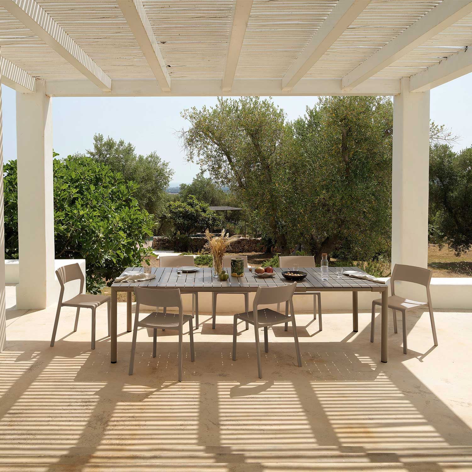 TEVERE - Table extérieur extensible design moderne