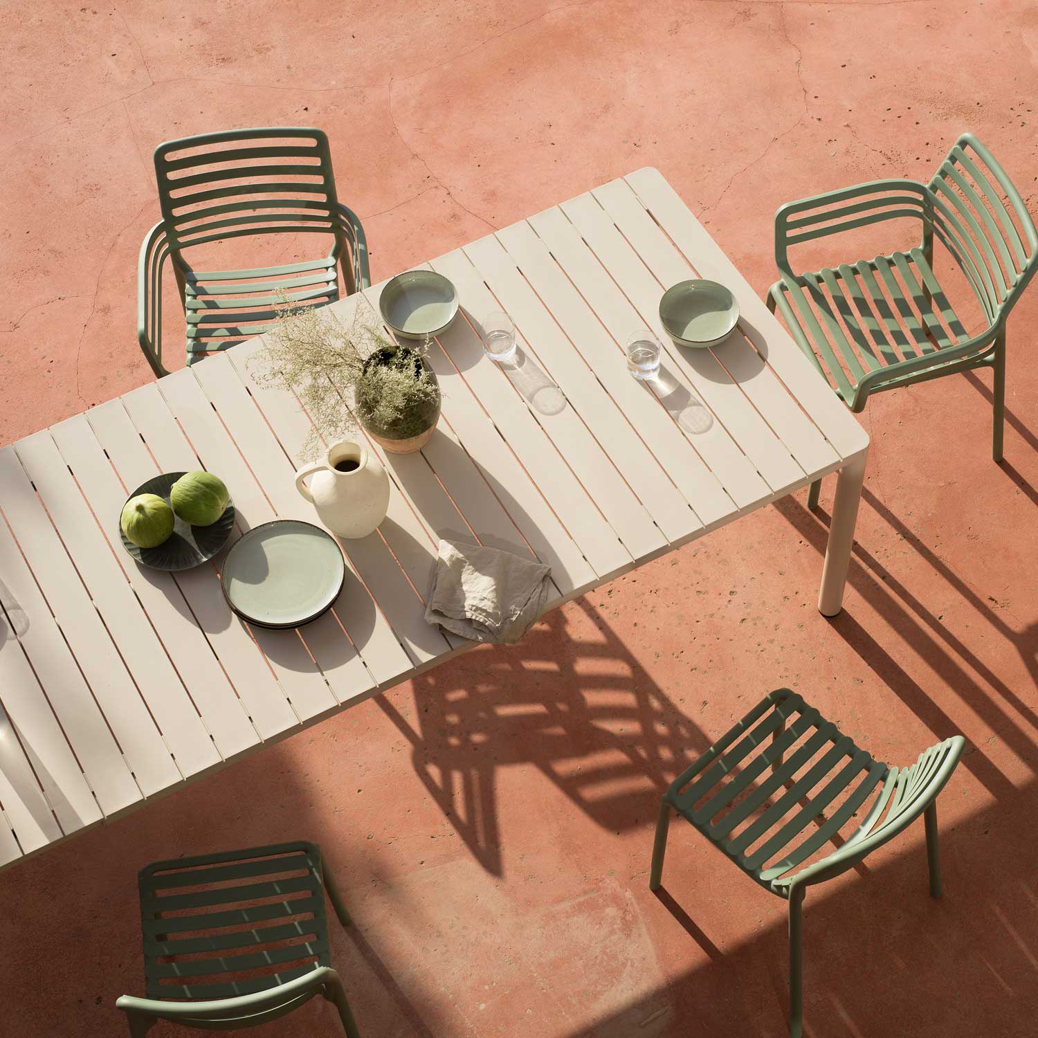 DOGA Bistrot - Chaise d'extérieur design empilable